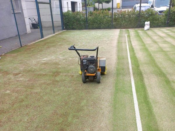 Empresas Mantenimiento Pistas Padel Tenis Futbol