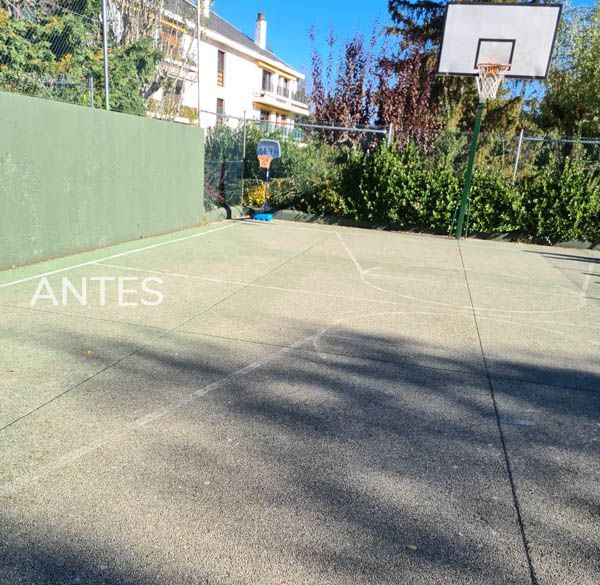 Foto Antes Arreglar y Actualizar un Pista Multideportes