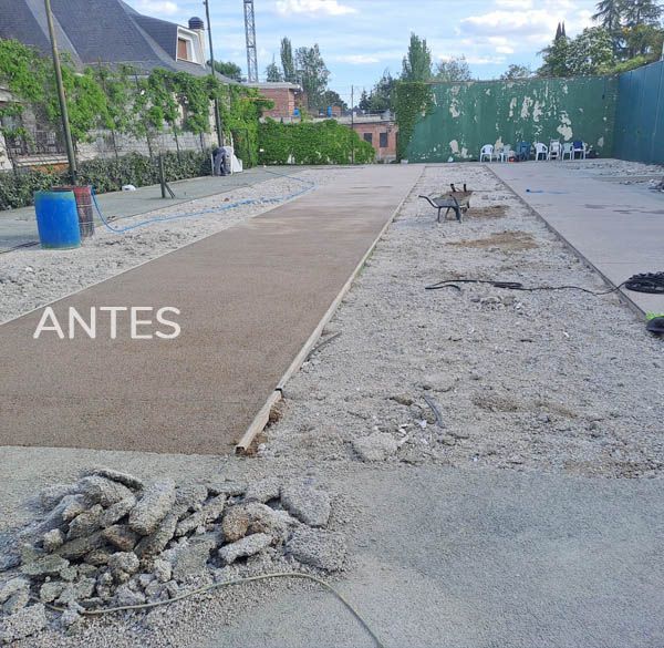 Foto Antes Reformar y Arreglar Pista de Tenis Madrid