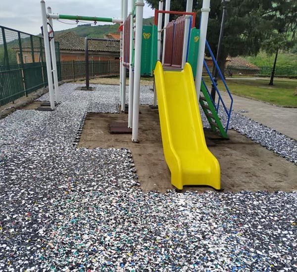 Diseño Construcción Parques Infantiles Suelo Caucho