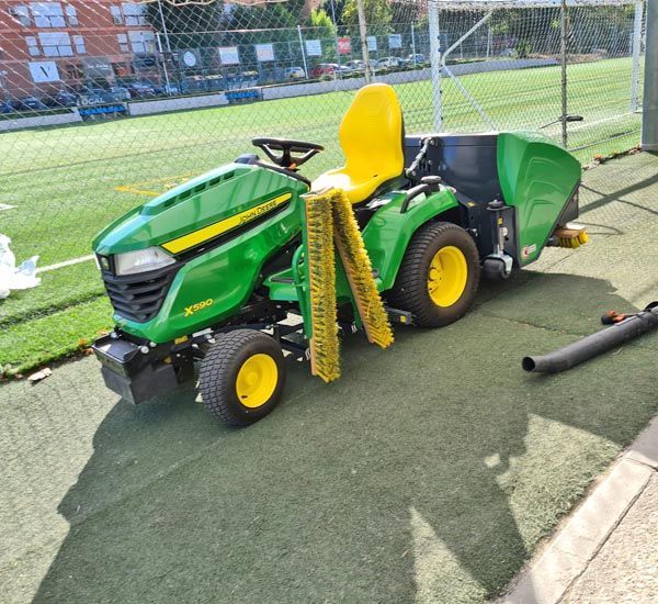 Mantenimiento y Reparación Campos Futbol de Hierba Artificial