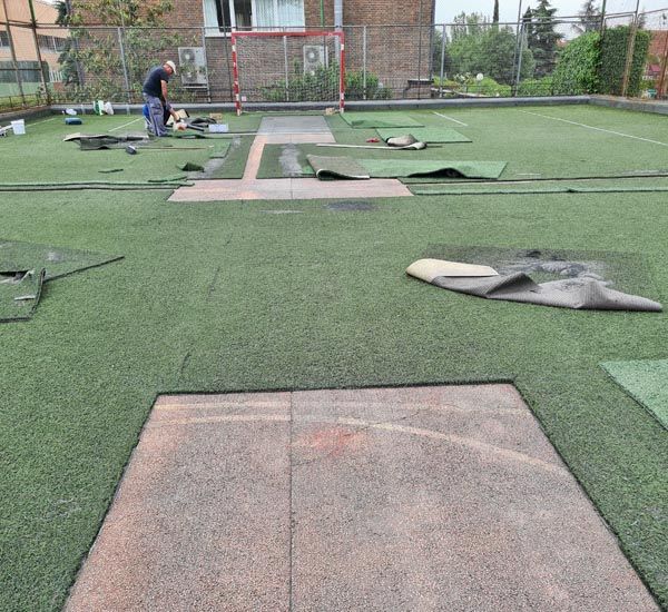 Mantenimiento del Césped Artificial Fútbol